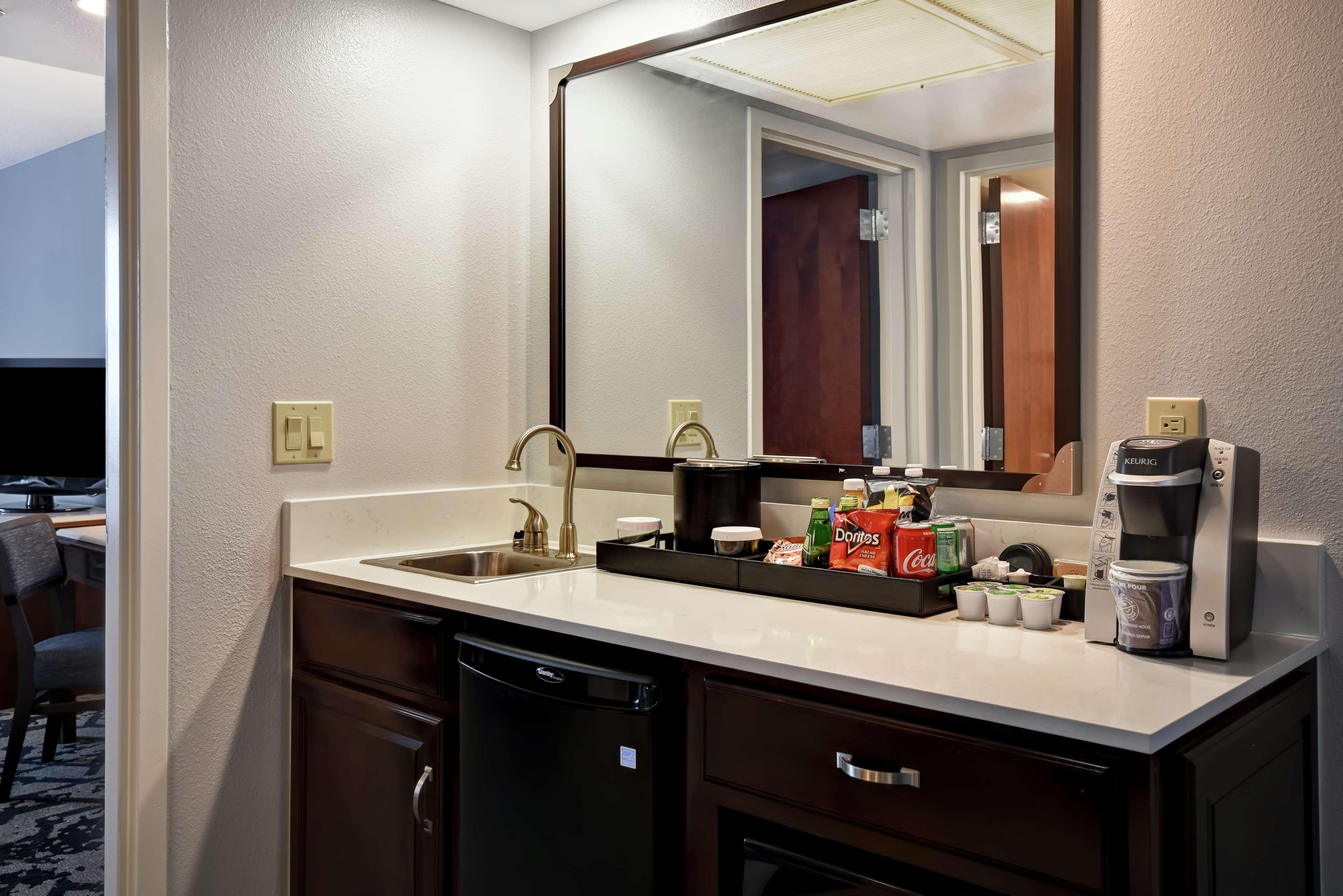 Embassy Suites Montgomery - Hotel & Conference Center Buitenkant foto