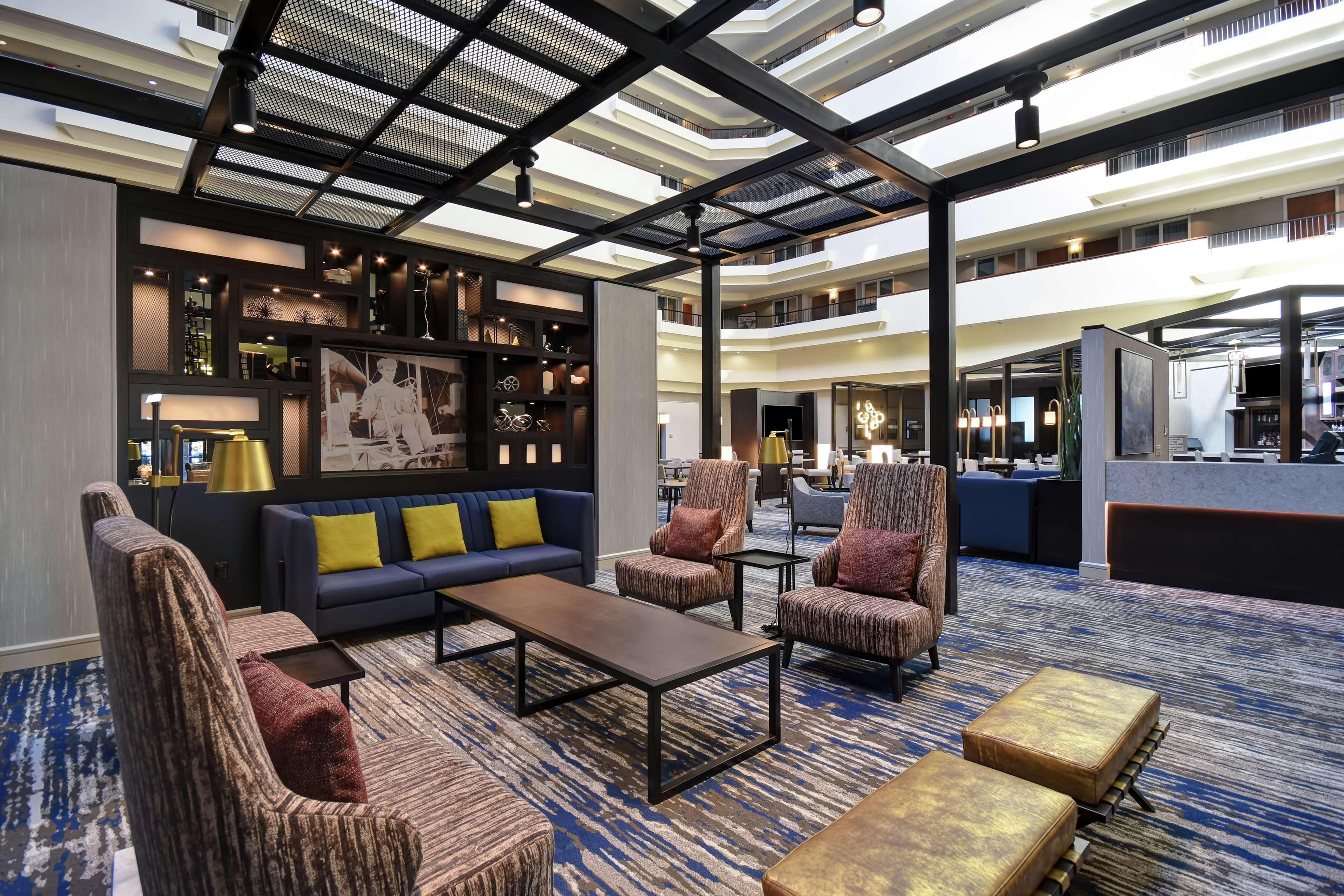 Embassy Suites Montgomery - Hotel & Conference Center Buitenkant foto