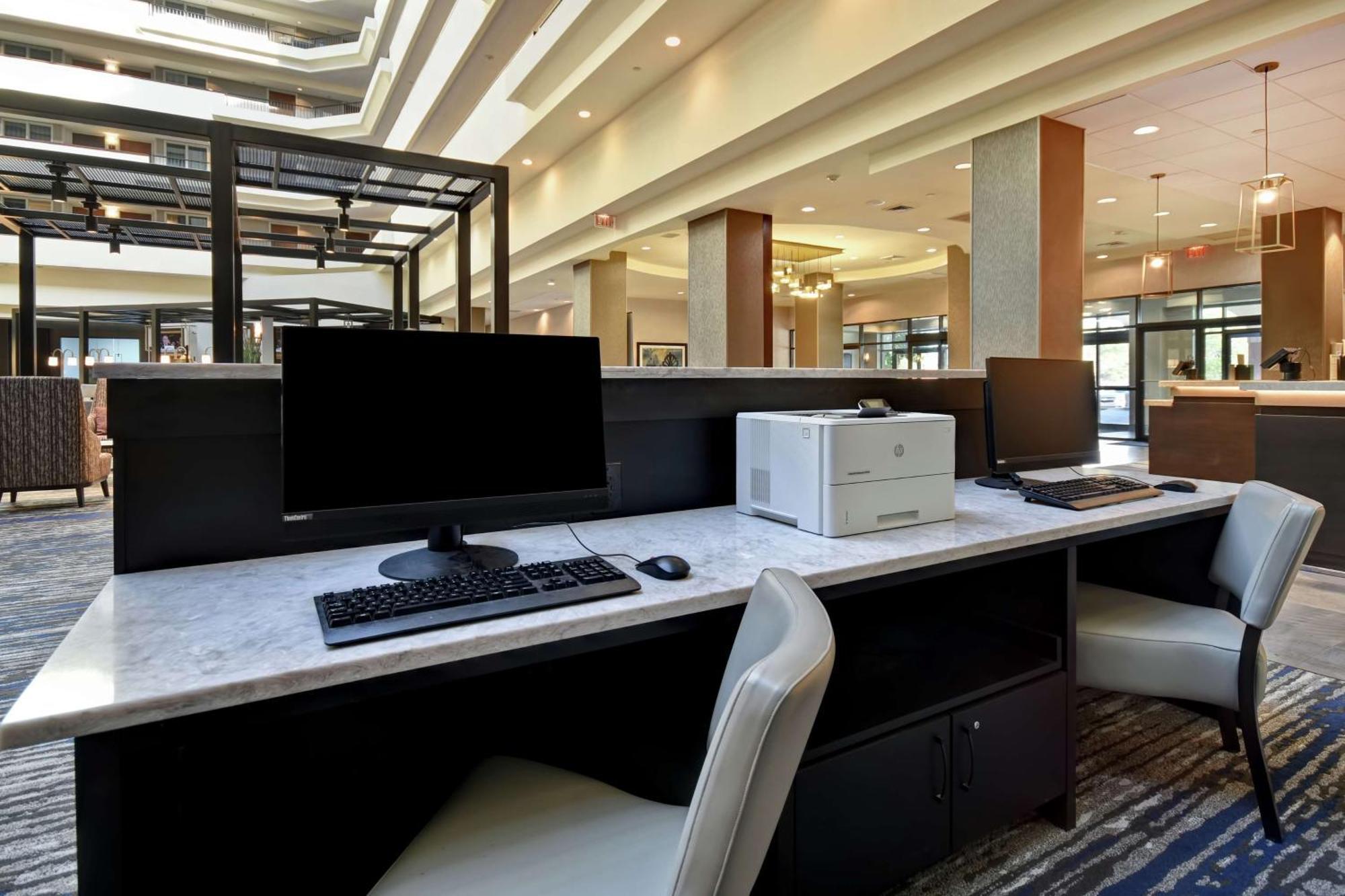 Embassy Suites Montgomery - Hotel & Conference Center Buitenkant foto