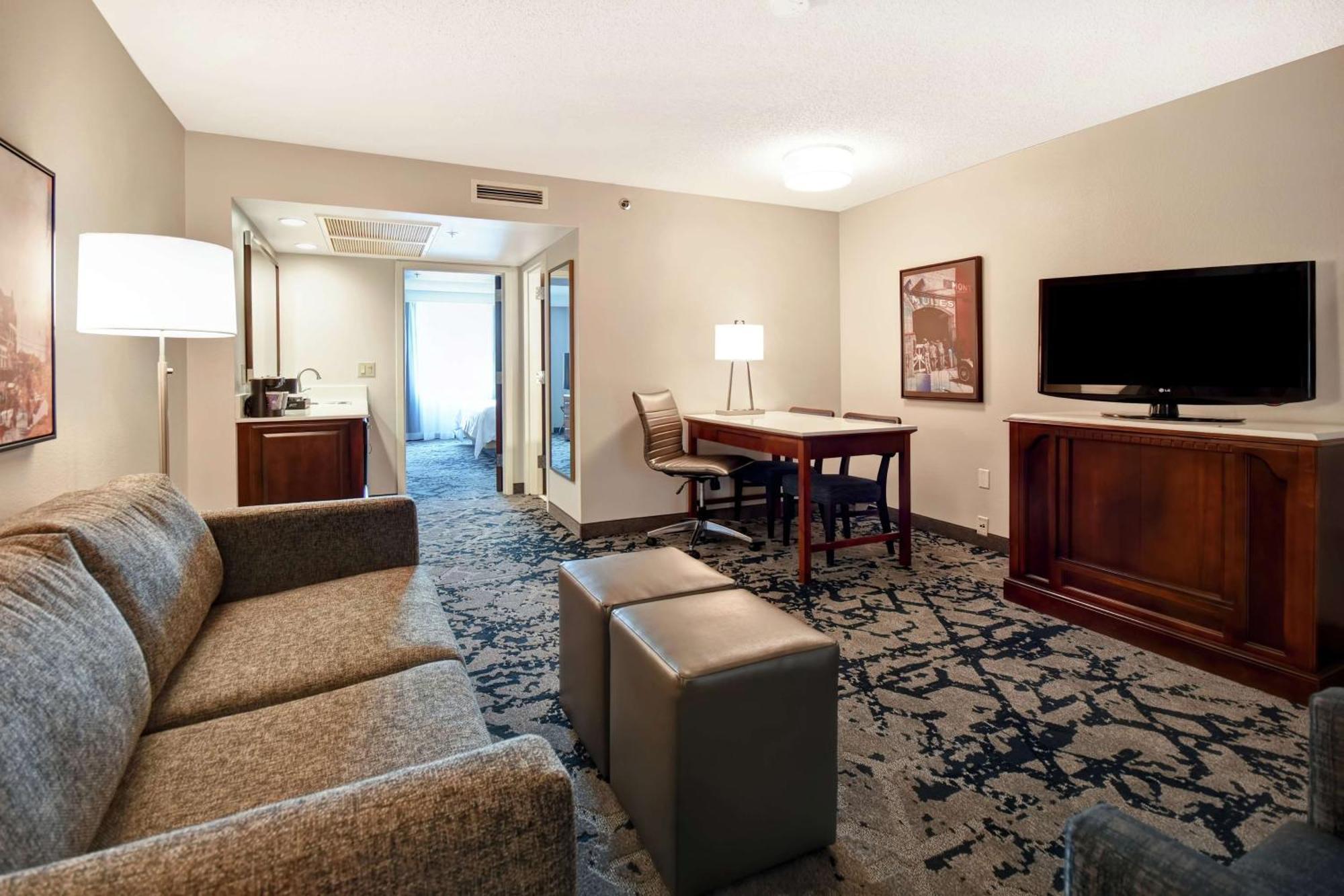 Embassy Suites Montgomery - Hotel & Conference Center Buitenkant foto